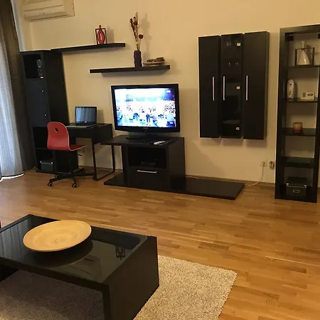 Newtown Bucureşti