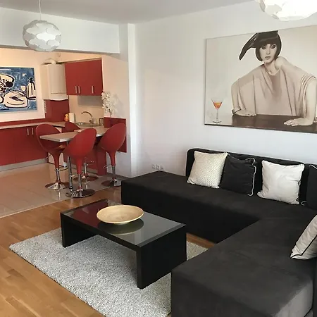 Newtown Apartament Bucureşti